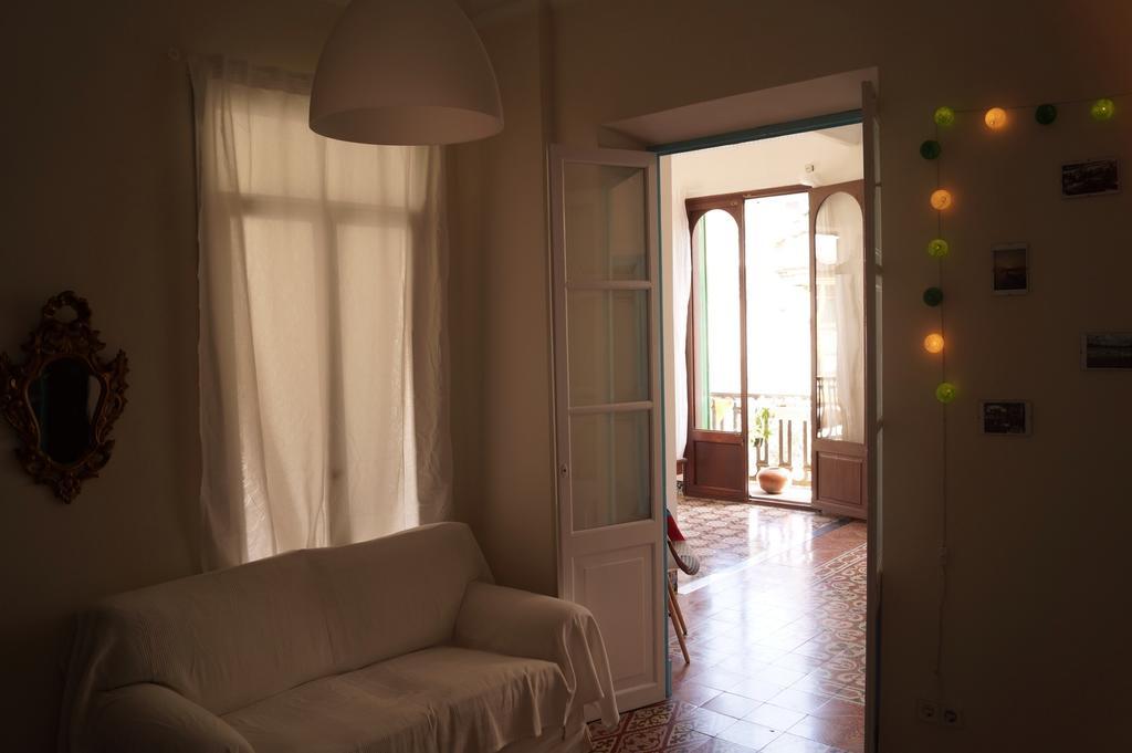 Hostel Pura Vida - Albergue Juvenil Пальма-де-Майорка Экстерьер фото